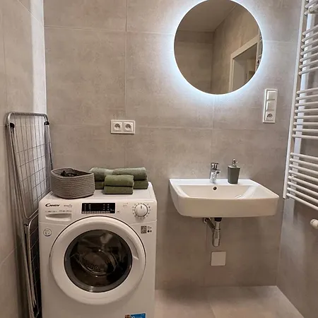 Apartment Alea Iacta -free Parking- Trencin